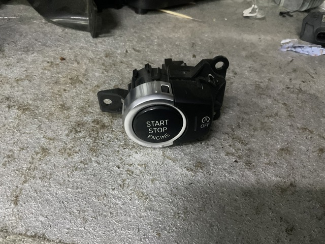 Кнопка запуску двигуна 61319291690 BMW