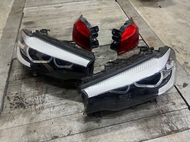 Блок фара ліва 63117214959 BMW