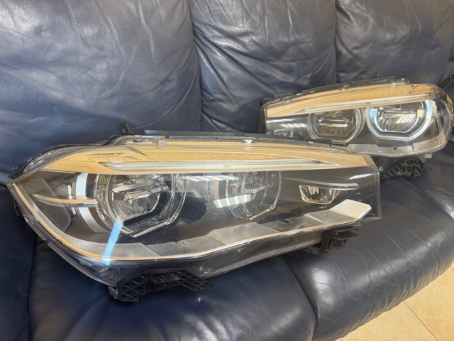 Фара передня права 63117442648 BMW