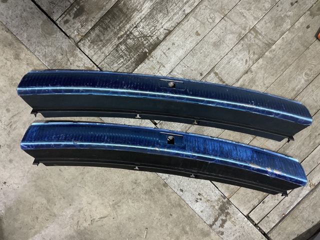 Облицювання задньої панелі багажника 80A864483E4PK VAG