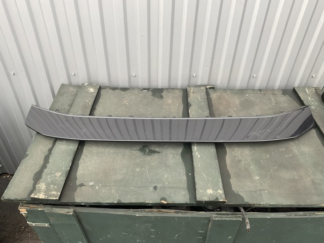 Спідниця заднього бампера 8W0807717RP5 VAG