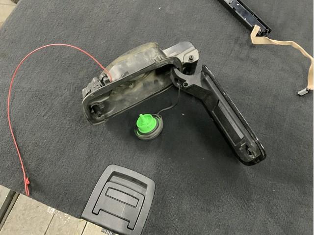Ущільнювач заливної горловини паливного бака 8W0809906 VAG