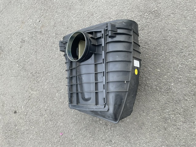 Корпус повітряного фільтра 95B129607G PORSCHE