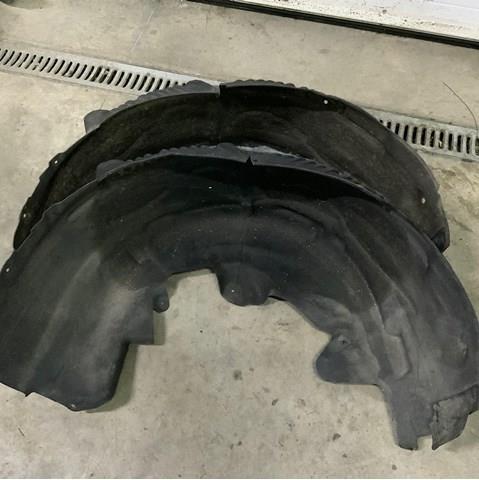 Підкрилок заднього крила, правий A2136909404 MERCEDES