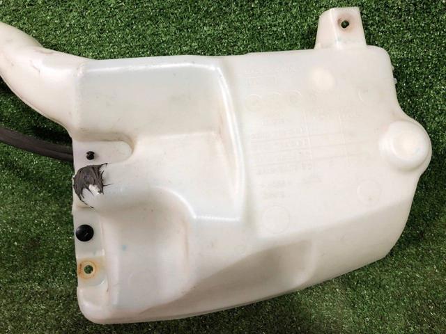 Бачок склоомивача GT4Z17618B FORD