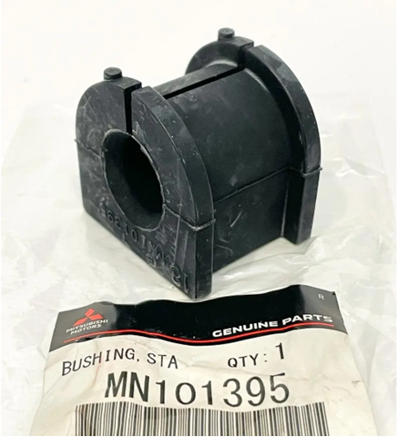 Гумка заднього стабілізатора MN101395 MITSUBISHI