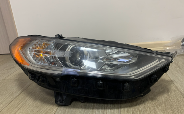Основна фара - вставка HS7Z13008D FORD