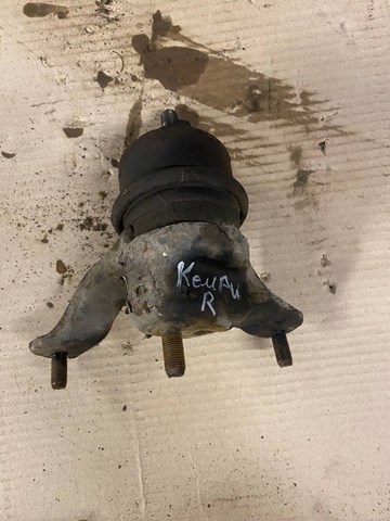 Права подушка мотора 1236228100 TOYOTA