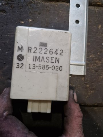 Модуль керування (ЕБУ) повним приводом MR222642 MITSUBISHI