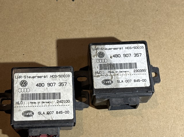 Модуль керування (ЕБК) адаптивного освітлення 4B0907357 VAG