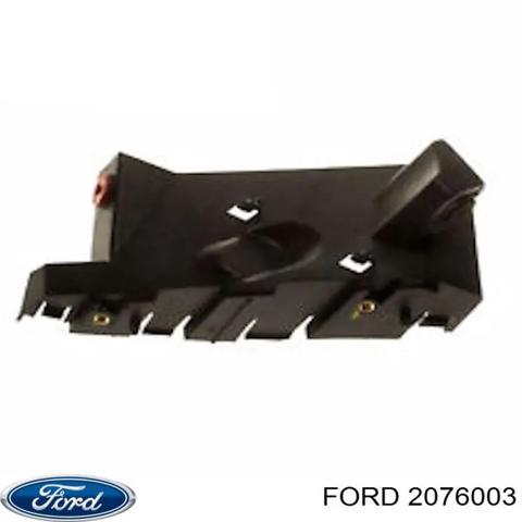 Кронштейн бампера переднього, правий 2076003 FORD