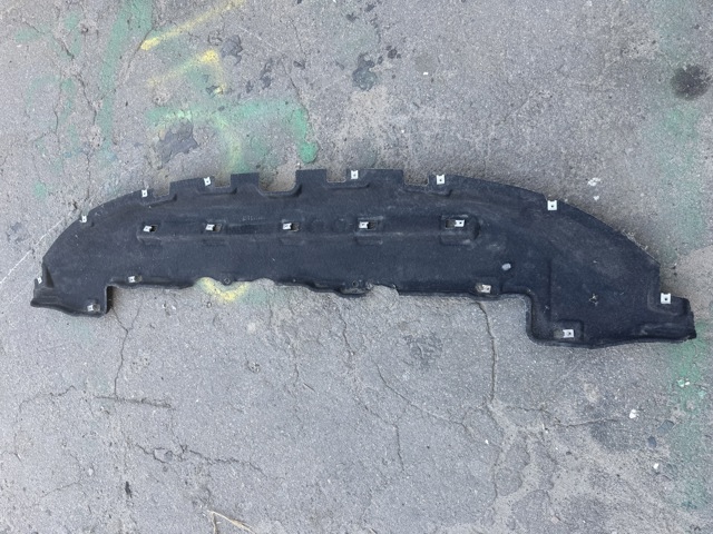 Захист заднього бампера 4KE825219C VAG