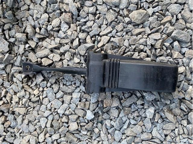 Обмежувач відкриття дверей, задній 4KE839249 VAG
