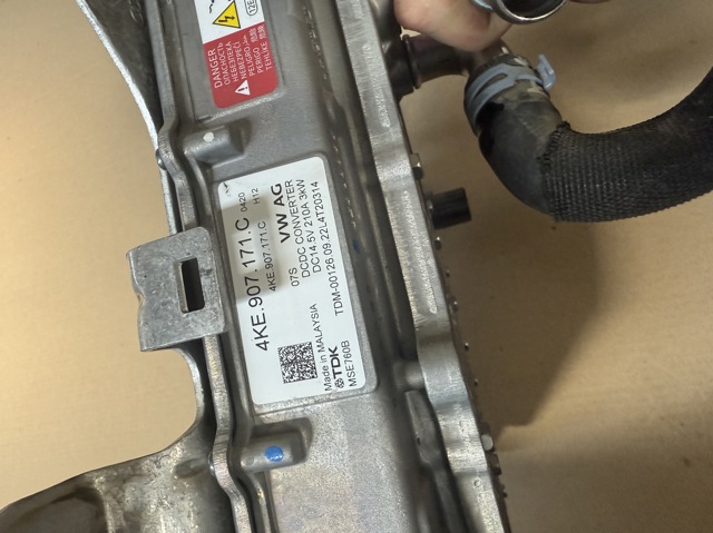 Перетворювач постійного струму 4KE907171C VAG