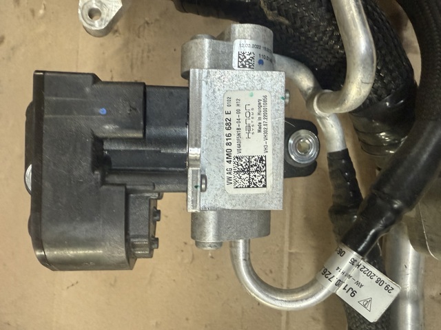 Клапан TRV, кондиціонера 4M0816682E VAG