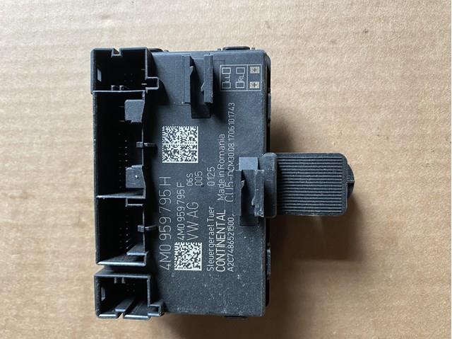Блок комфорту задніх дверей 4M0959795H VAG