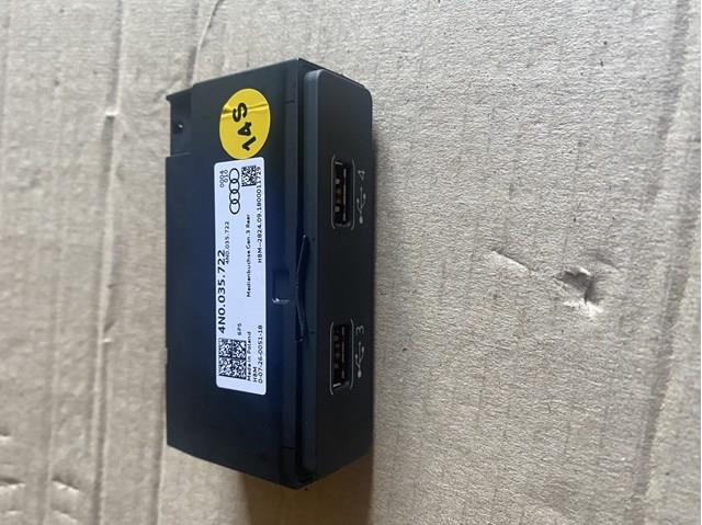 USB-розгалужувач 4N0035722 VAG