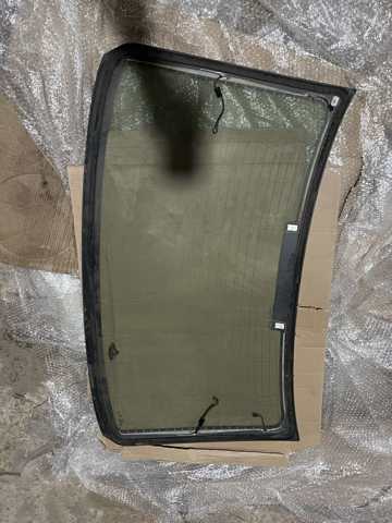 Скло двері задка 8W5845501B VAG