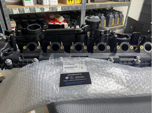 Кришка клапанів 11127809860 BMW