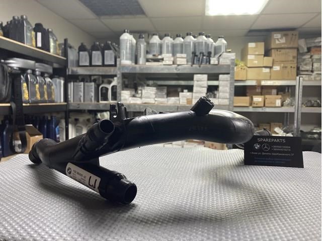 Шланг/патрубок водяного насоса, приймальний 11537802629 BMW