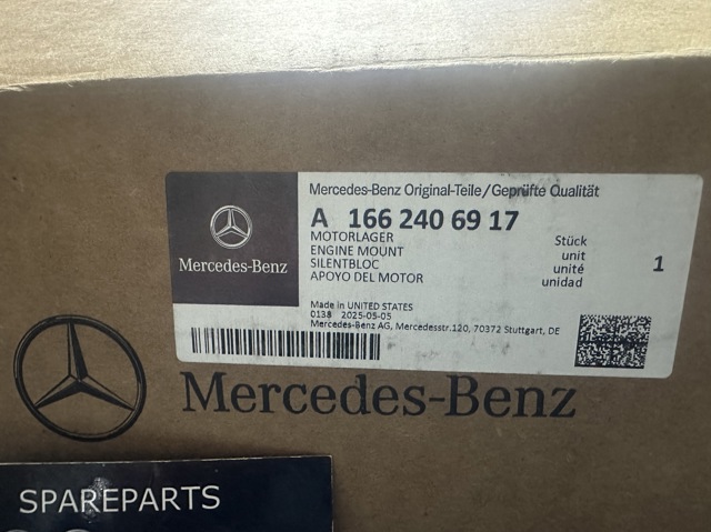 Права опора двигуна 1662406917 MERCEDES