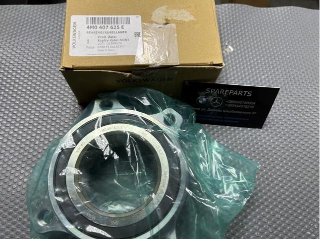 Підшипник маточини передньої/задньої 4M0407625E VAG