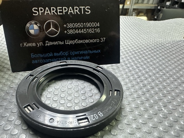 Сальник коленвала двигуна, передній Mercedes B
