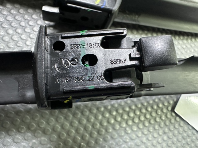 Безконтактні щітки A1678209401 MERCEDES