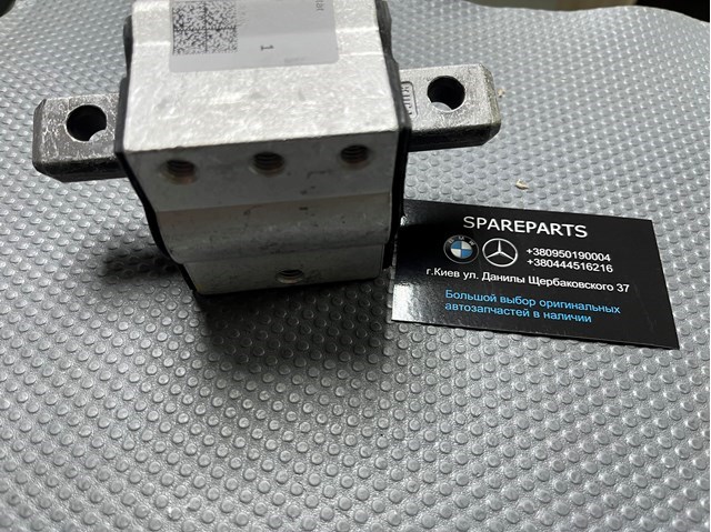 Подушка коробки передач A2122400818 MERCEDES