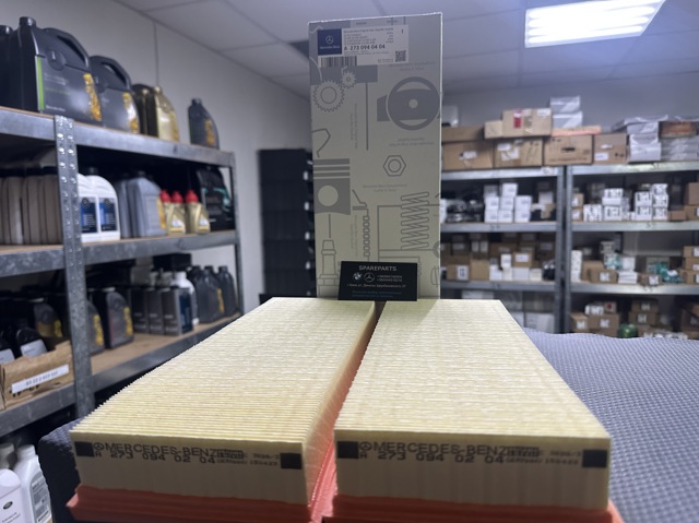 Повітряний фільтр двигуна Mercedes S