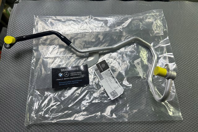 Шланг/патрубок рідинного охолодження турбіни, обратка A2782001100 MERCEDES