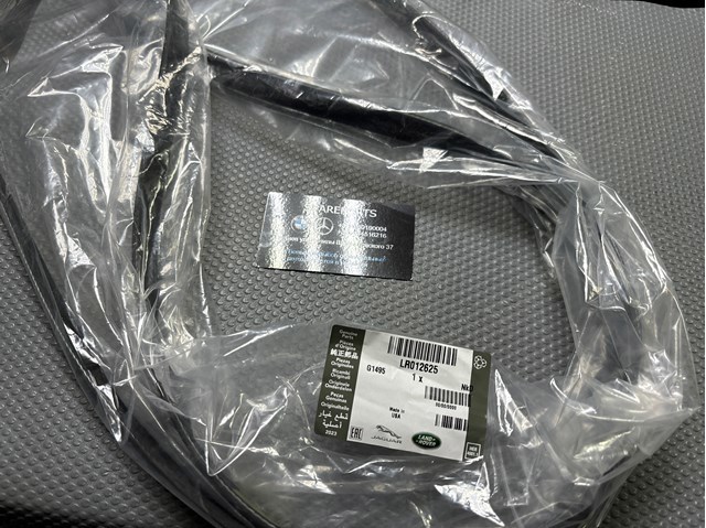 Ремінь приводний, агрегатів LR012625 LAND ROVER