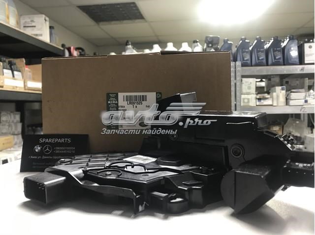 Замок задніх дверей, правих LR091525 LAND ROVER