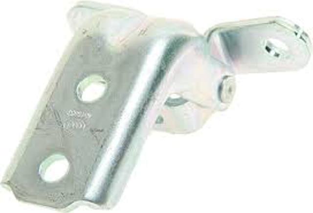 Петля передніх дверей лівих A046057 HYUNDAI