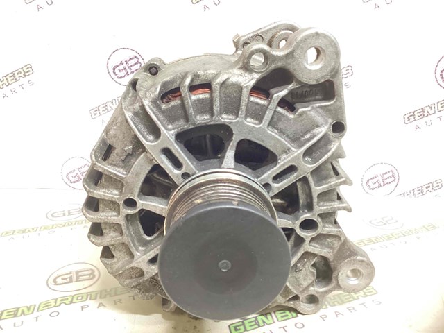 Генератор автомобільний 04L903023A VAG