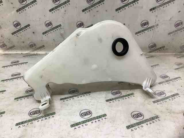 Бачок для омивайки 4G8955451E VAG