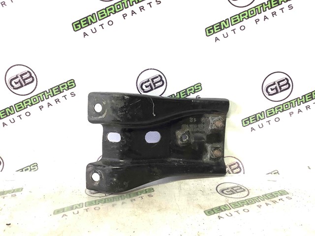 Кронштейн замку капоту 561805567A VAG