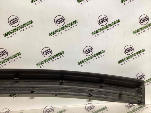 Накладка бампера заднього, верхня захисна 68091515AA CHRYSLER