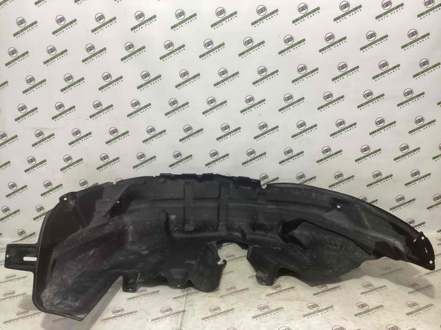 Підкрилок задній правий 68209676AD CHRYSLER