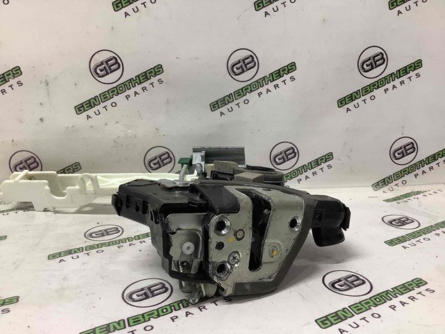 Внутрішній дверний замок 72110TR0A11 HONDA
