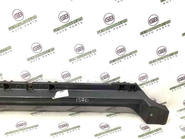 Балка під радіатор нижня 7P0805551 VAG