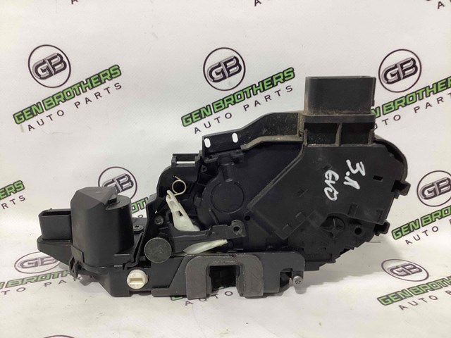 Замок задньої двері, лівої LR011303 LAND ROVER