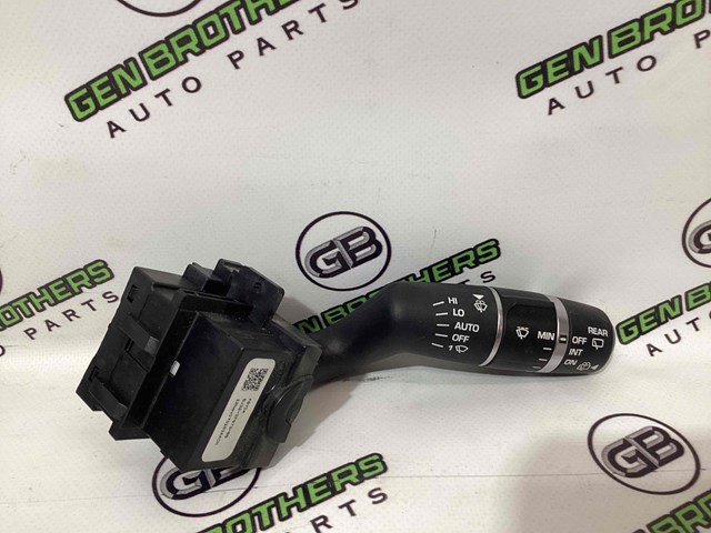 Перемикач підрульовий, правий LR024629 LAND ROVER