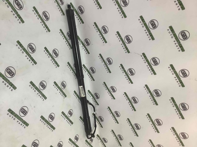 Стійка задніх дверей LR025444 LAND ROVER