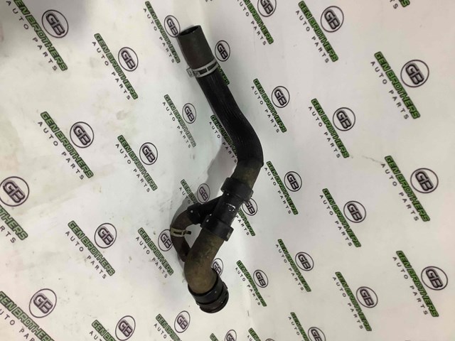 Трубка масляного радіатора АКПП, нижня LR026707 LAND ROVER