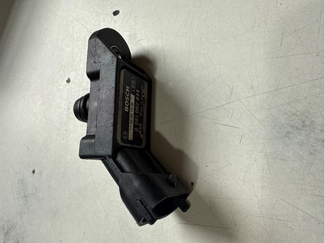 Датчик абсолютного тиску 0281002844 BOSCH