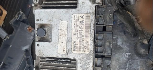 Модуль управління двигуном 0281011560 BOSCH