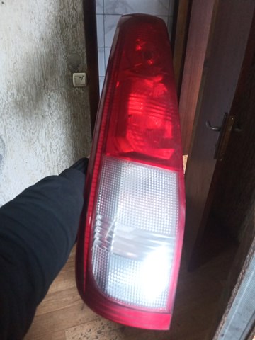 Задня ліва фара 265558H326 NISSAN