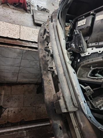 Балка бампера заднього 7416G0 PEUGEOT