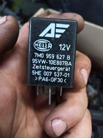 Вікно вітрове 7M0959627B VAG